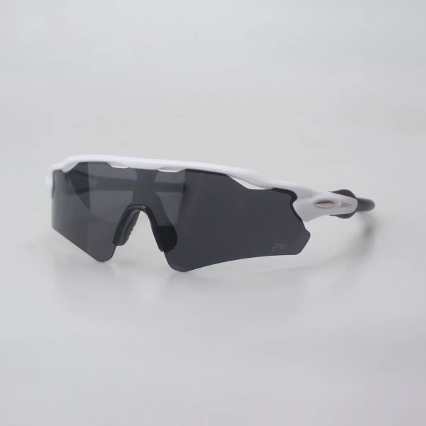 Wellness Sport Glasses – Ice White Edition